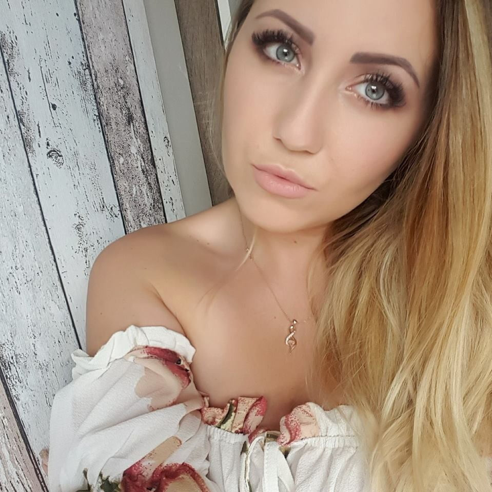 Qui aime rencontres des belles femmes?