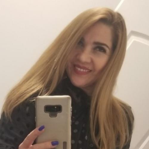  Je suis simple, séductrice et sympathique!